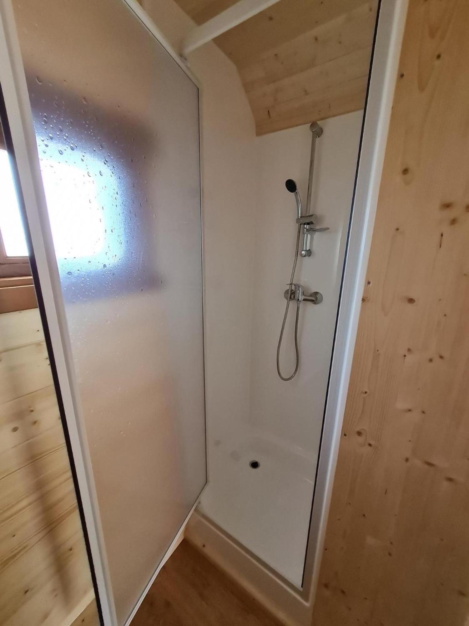 Stuer Tiny House Carlos - Zauberhaftes Camping-Pod מראה חיצוני תמונה